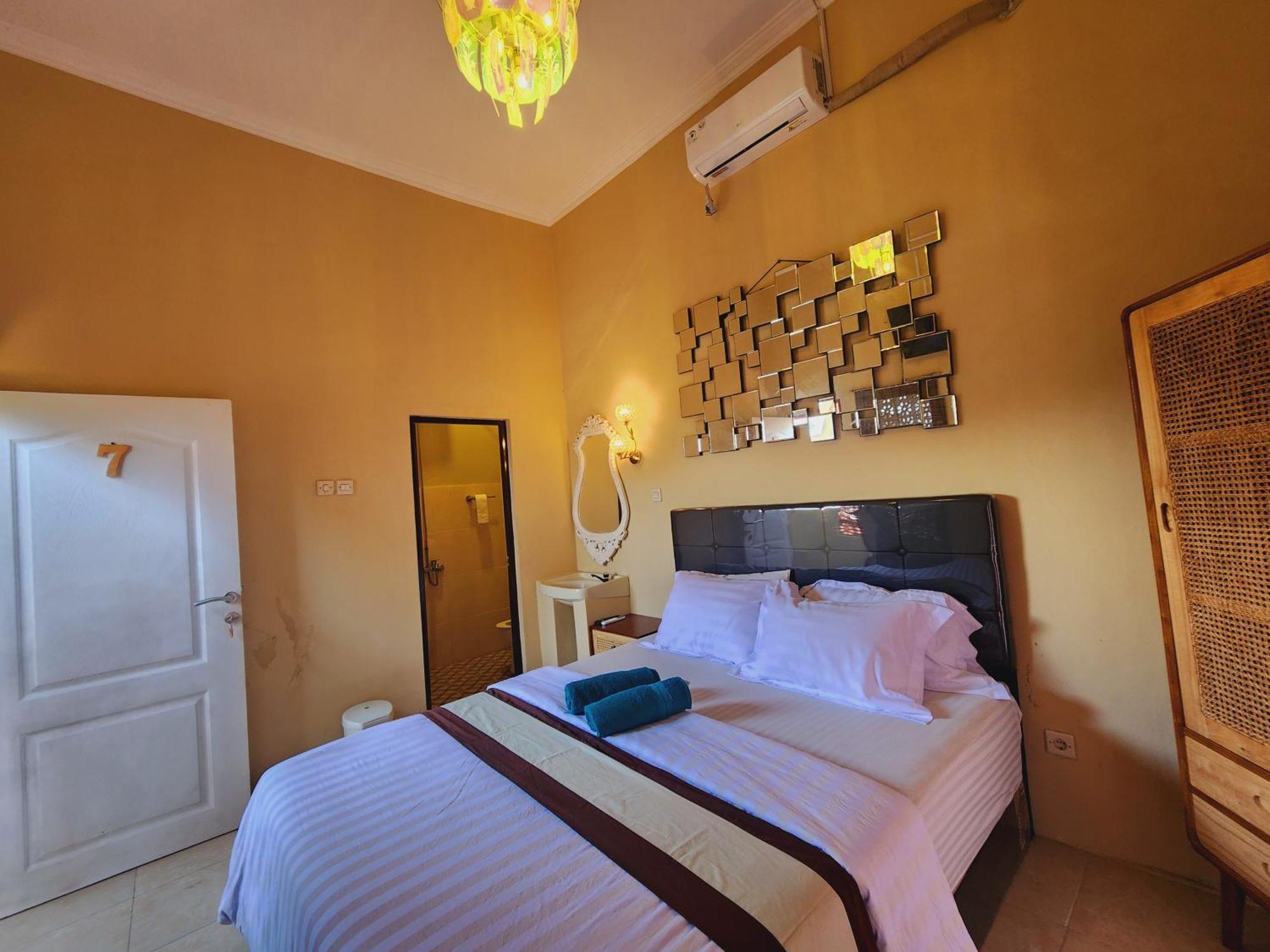 Sammy Home Yogyakarta Exterior photo
